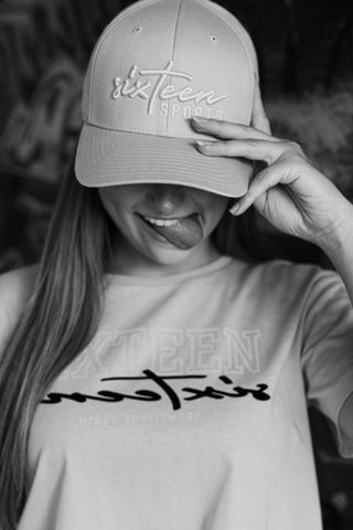 Caps