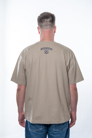 Unisex T-Shirt 1616 Statement Tee von 16sports mit auffälligem Druck, bequemes Design, ideal für sportliche Aktivitäten und Freizeit.