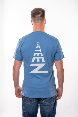 Graues 16sports Ocean T-Shirt mit Druck, bequemes Casual-Shirt für Damen und Herren, Nahaufnahme der Vorderseite.