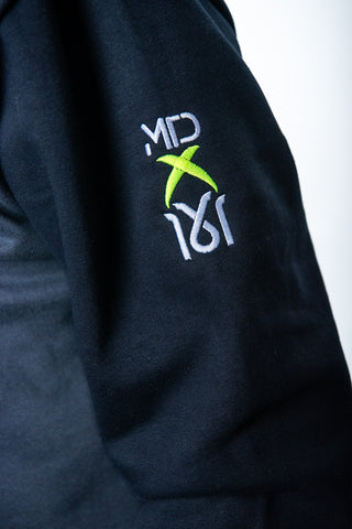 Schwarzer 16sports Hoodie mit "Mental Toughness Dept." Aufdruck, bequemer Sweatshirt für Motivation und Komfort.