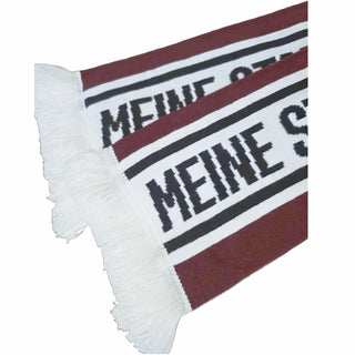 Fanschal "MEIN FCE" von 1616 x FCE, weich und stylisch, zeigt das Logo und ist ideal für Fan-Accessoires.