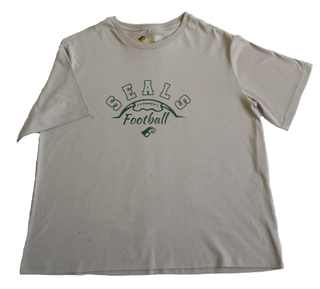Damen Signature T-Shirt von NFS, bequemes T-Shirt mit Seals-Logo, in leichter Baumwollqualität, schwarze Farbe, vorne sichtbar.